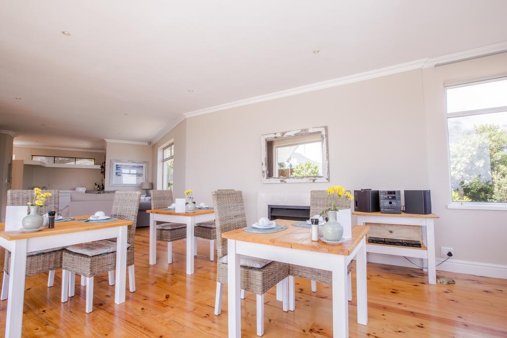 Finchley Guesthouse In Camps Bay Кейптаун Екстериор снимка
