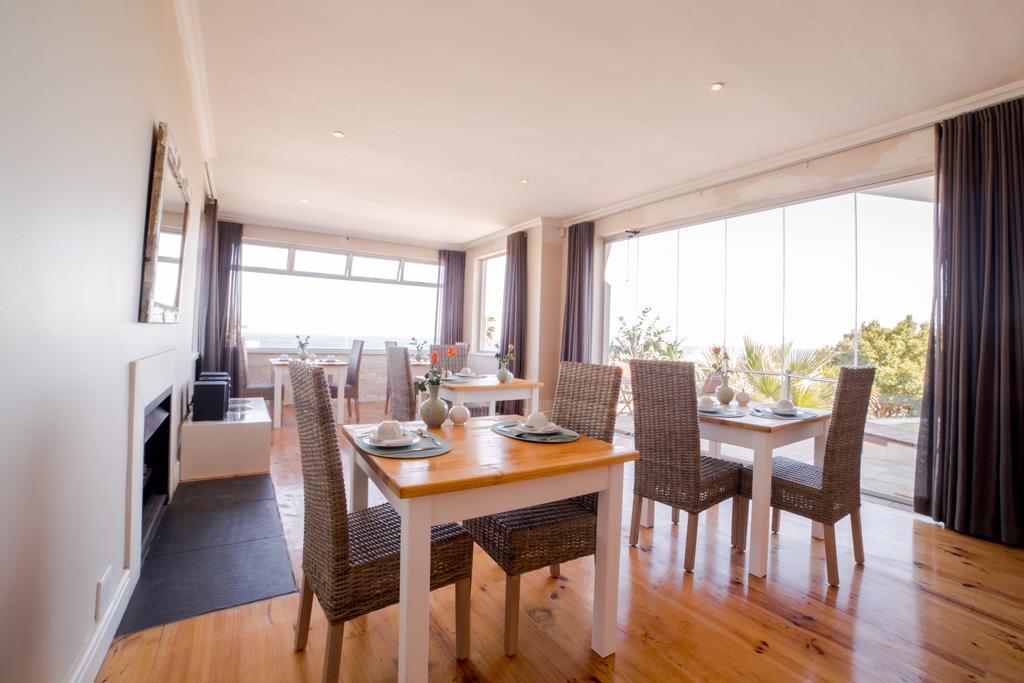 Finchley Guesthouse In Camps Bay Кейптаун Екстериор снимка
