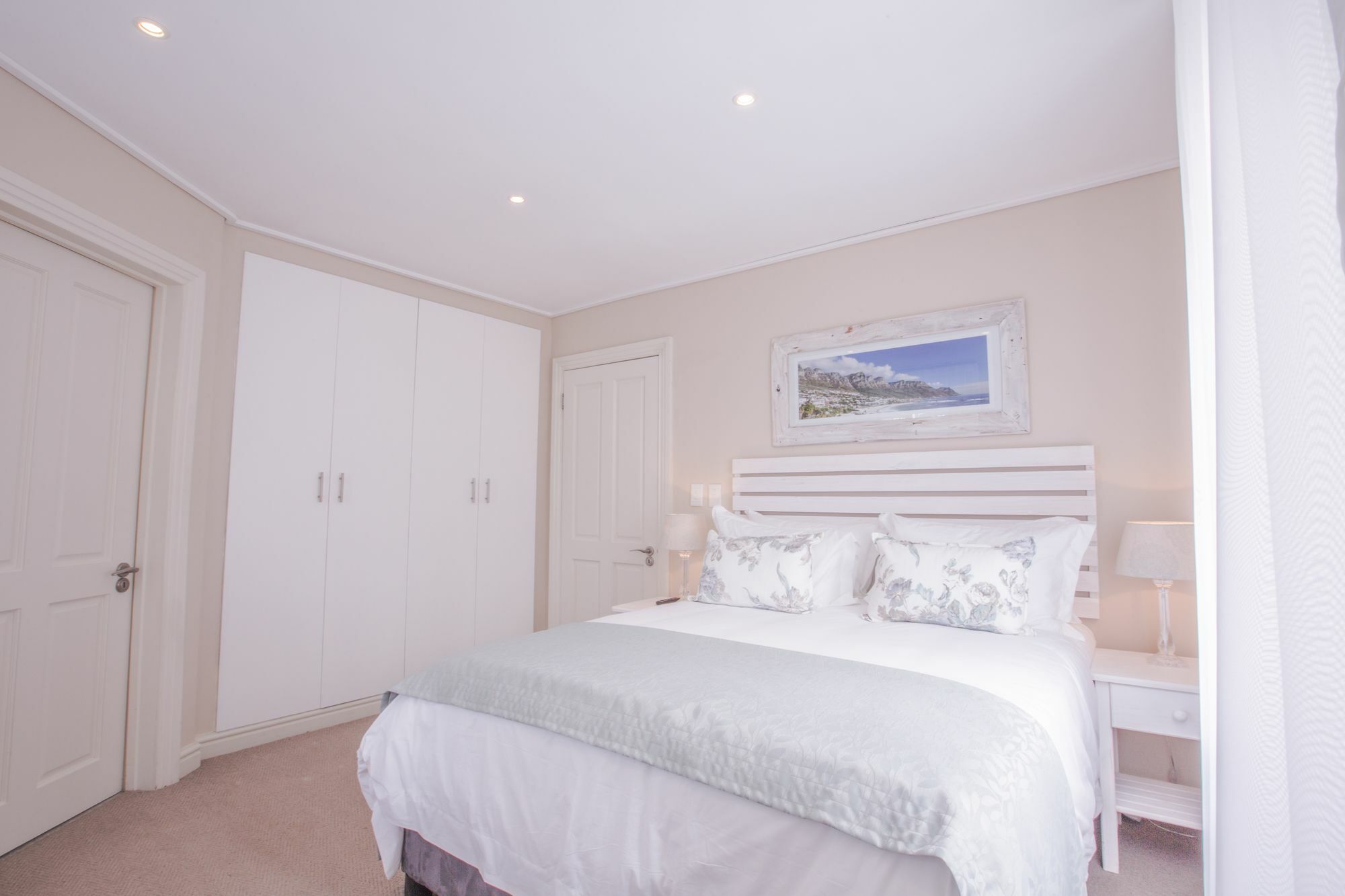 Finchley Guesthouse In Camps Bay Кейптаун Екстериор снимка
